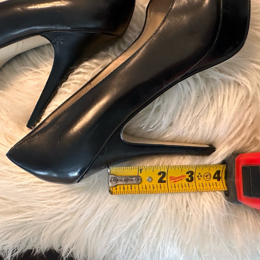 Alexander Wang black leather heels.  Great condition. - Picture 13 of 13